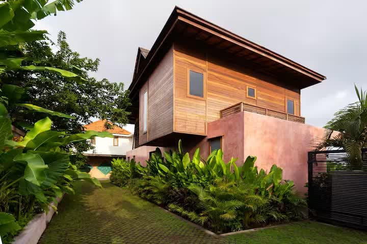 2 Bed 2 Bath Luxury House Padang Padang Uluwatu